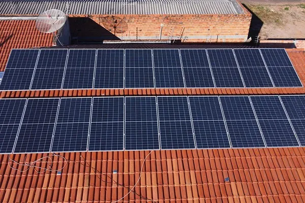 Instalação de energia solar em Araguaína — 6,8 kWp