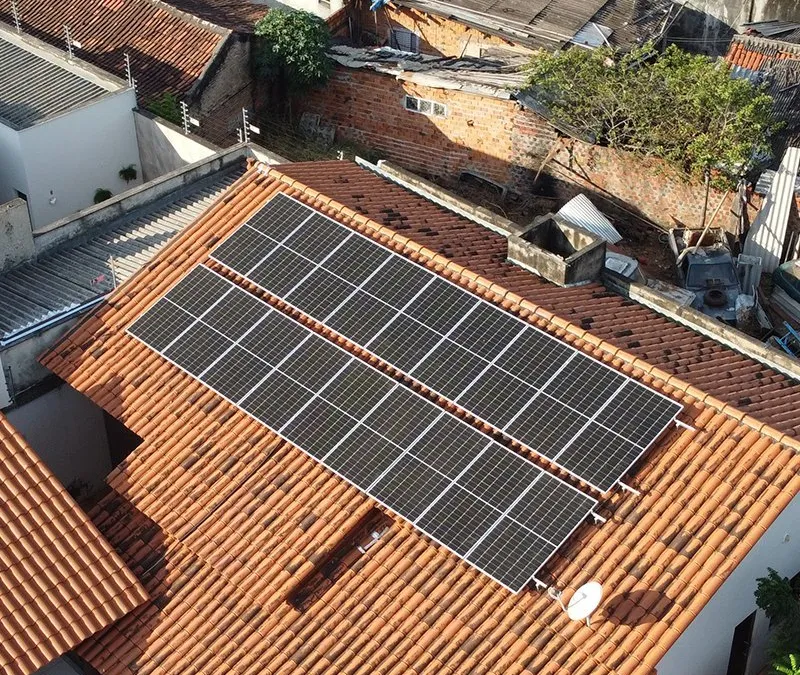 Sistema residencial de 9 kWp
