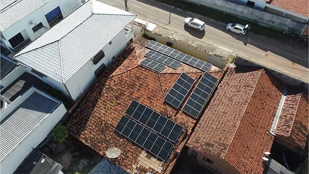 Sistema fotovoltaico instalado pela Suno Solar em São Geraldo do Araguaia — PA