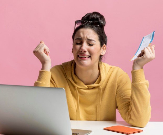 Conta de luz sobe 10% em setembro: por que investir em energia solar agora