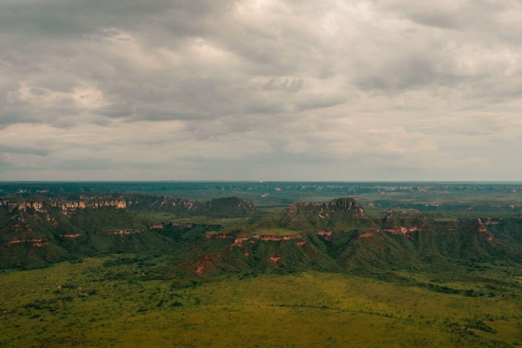 Vista aérea do cerrado tocantinense, região atendida pela Suno Solar.